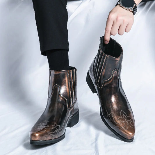 Bo | Chelseaboots i blankt läder