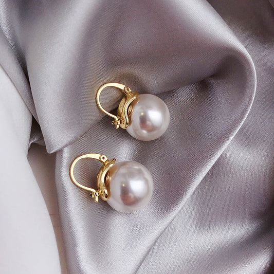Pendientes Gruesos de Perlas en Oro