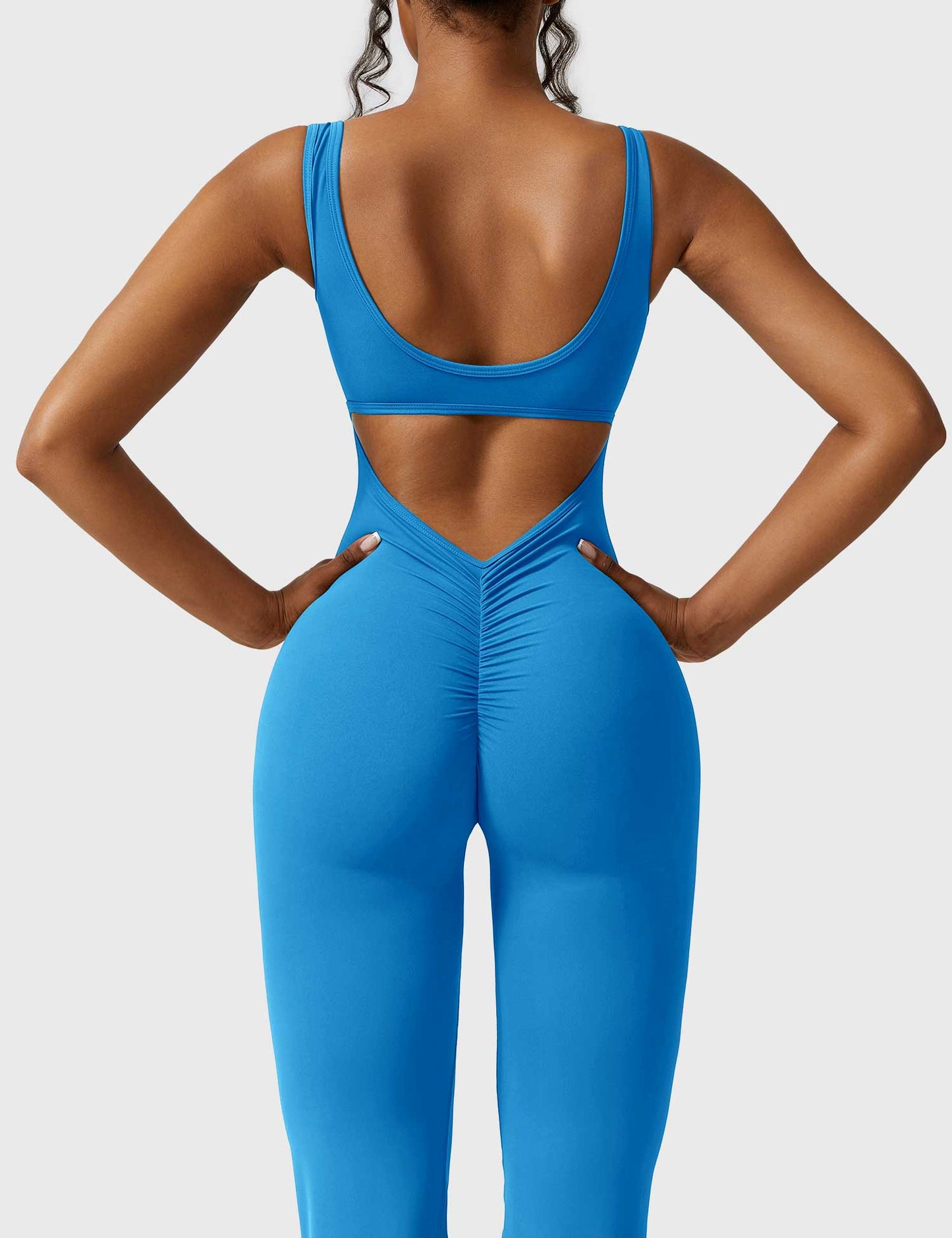 Yeoreo Lizvette Jumpsuit mit V-Rücken