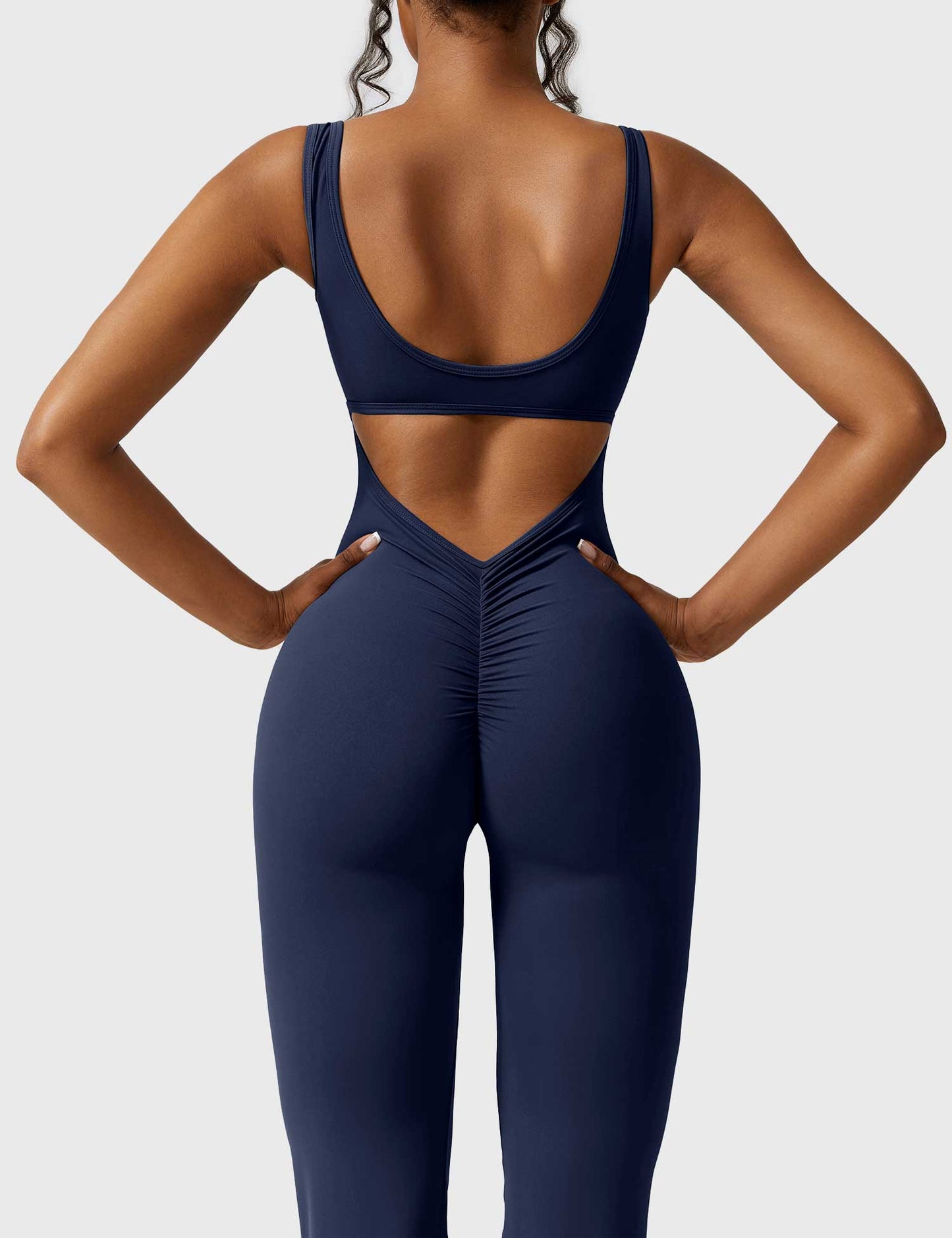 Yeoreo Lizvette Jumpsuit mit V-Rücken