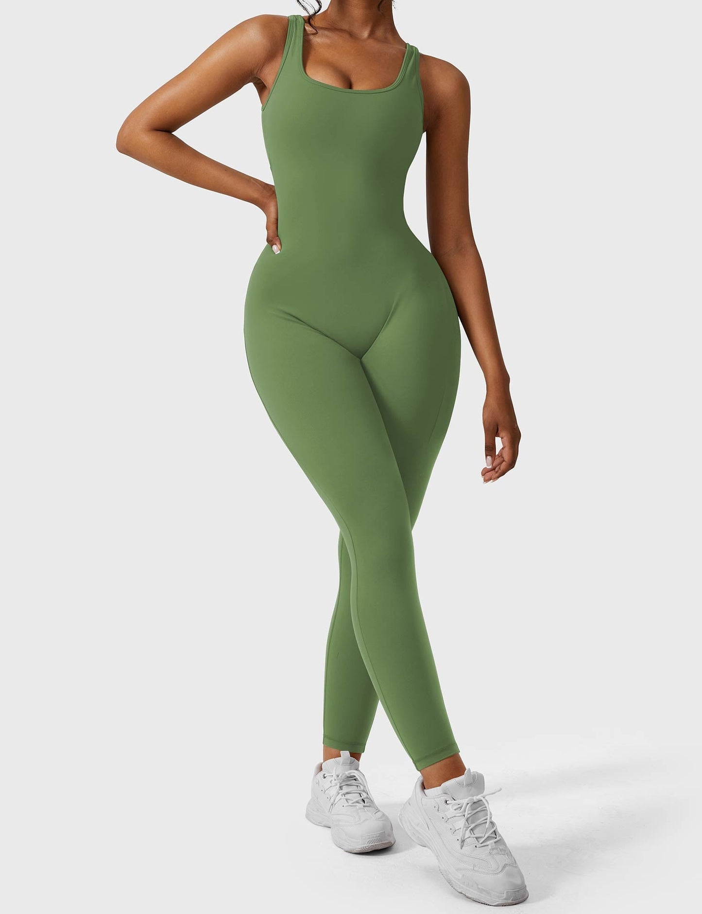 Yeoreo Lizvette Jumpsuit mit V-Rücken