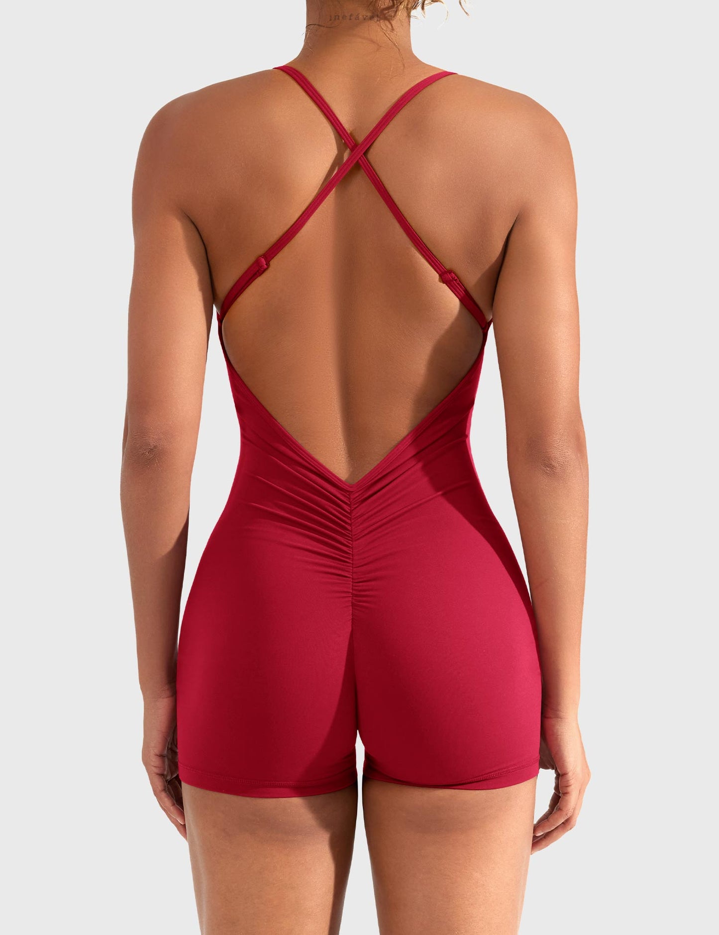 Yeoreo Liza V-Rücken Romper