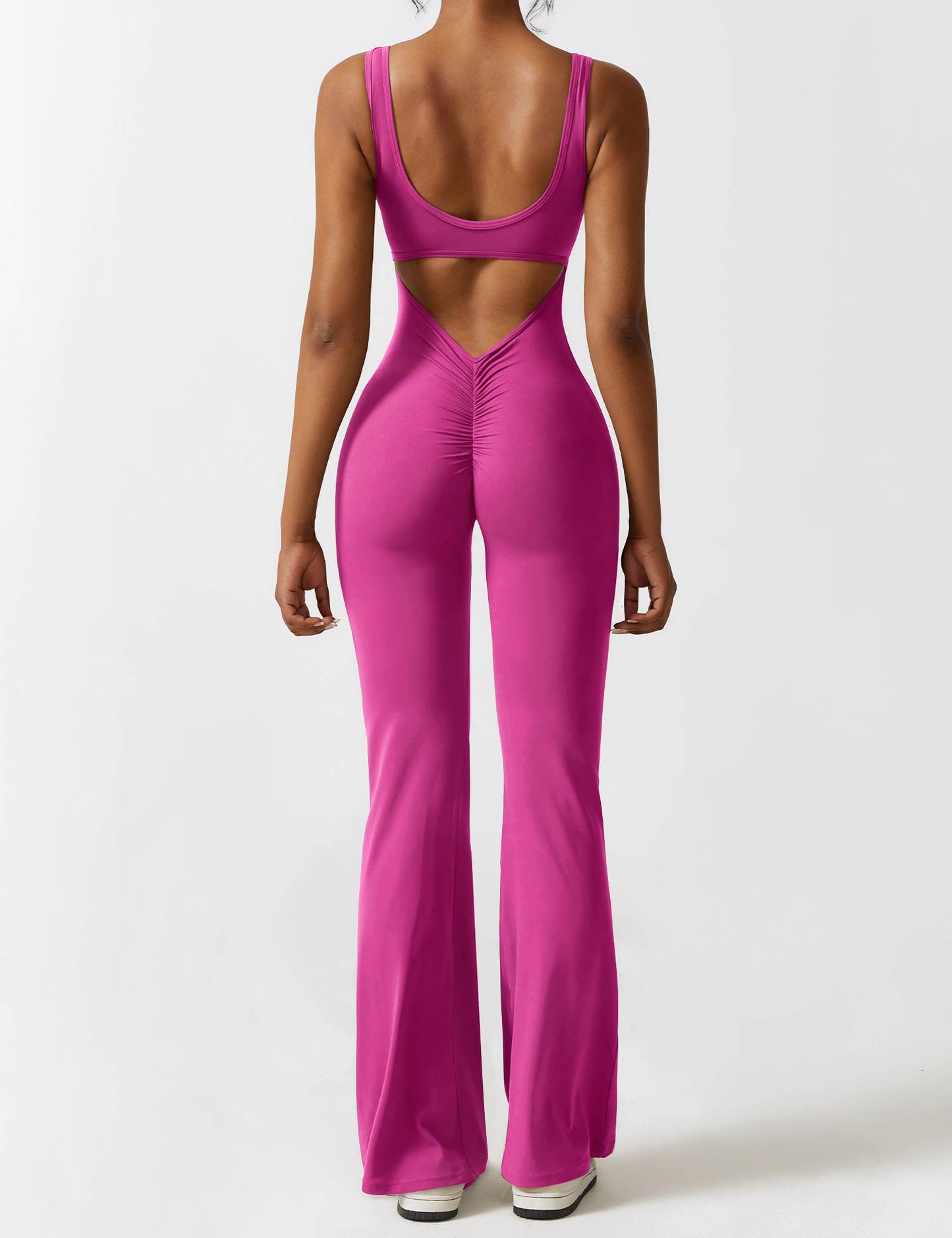 Yeoreo Lizvette Flared Jumpsuit mit V-Rücken