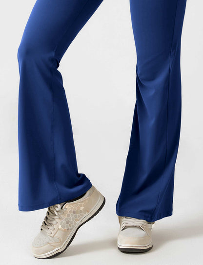 Yeoreo Lizvette Flared Jumpsuit mit V-Rücken