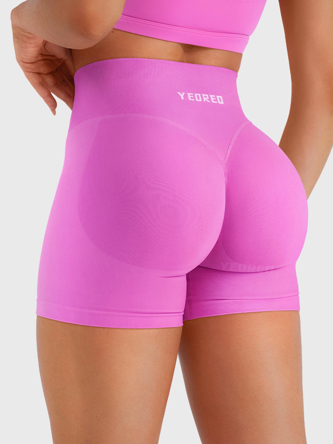 Yeoreo Baderiy 4,5" Verbesserte Nahtlose Shorts