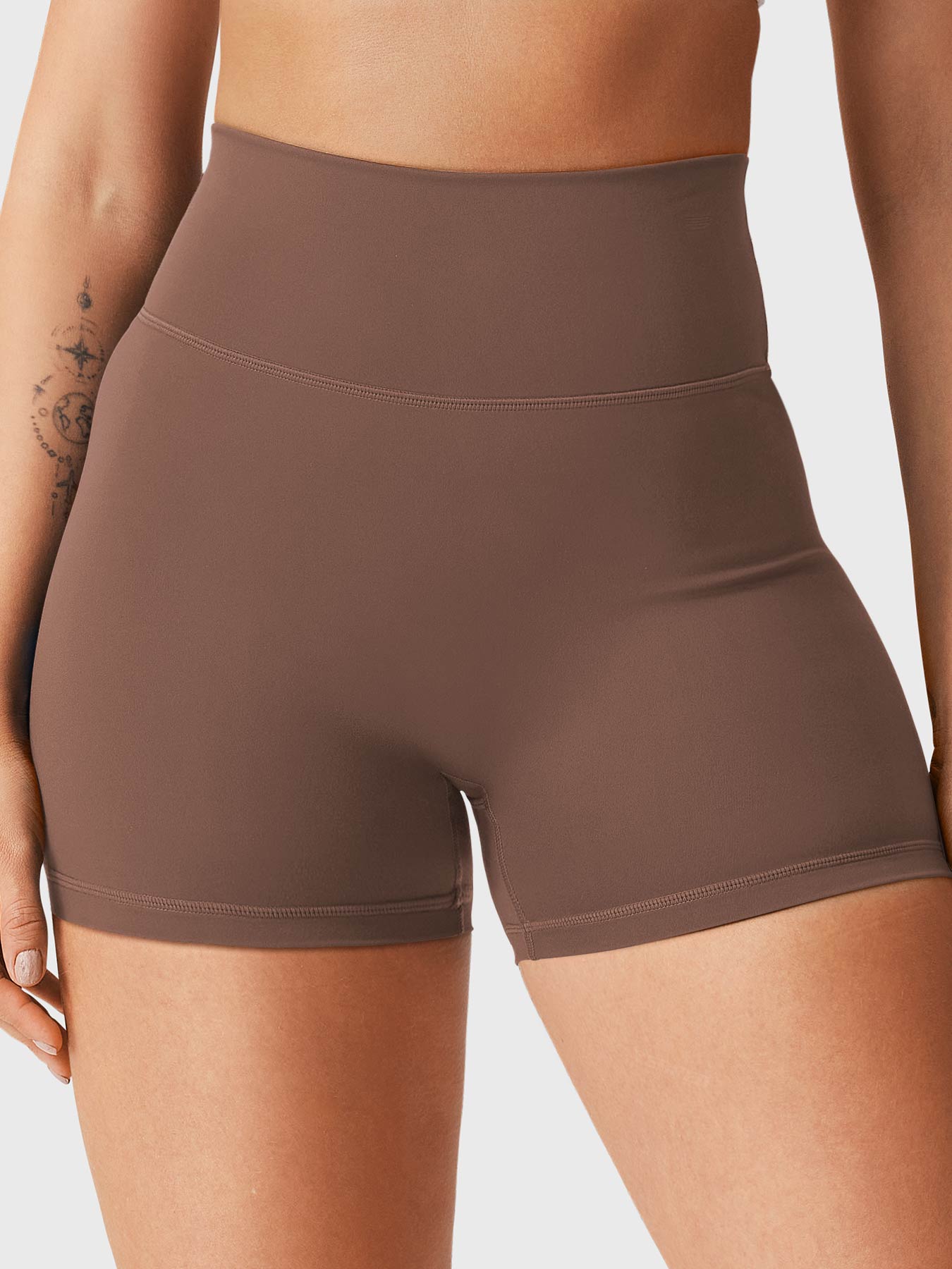 Yeoreo Craze 3.6" Scrunch Shorts