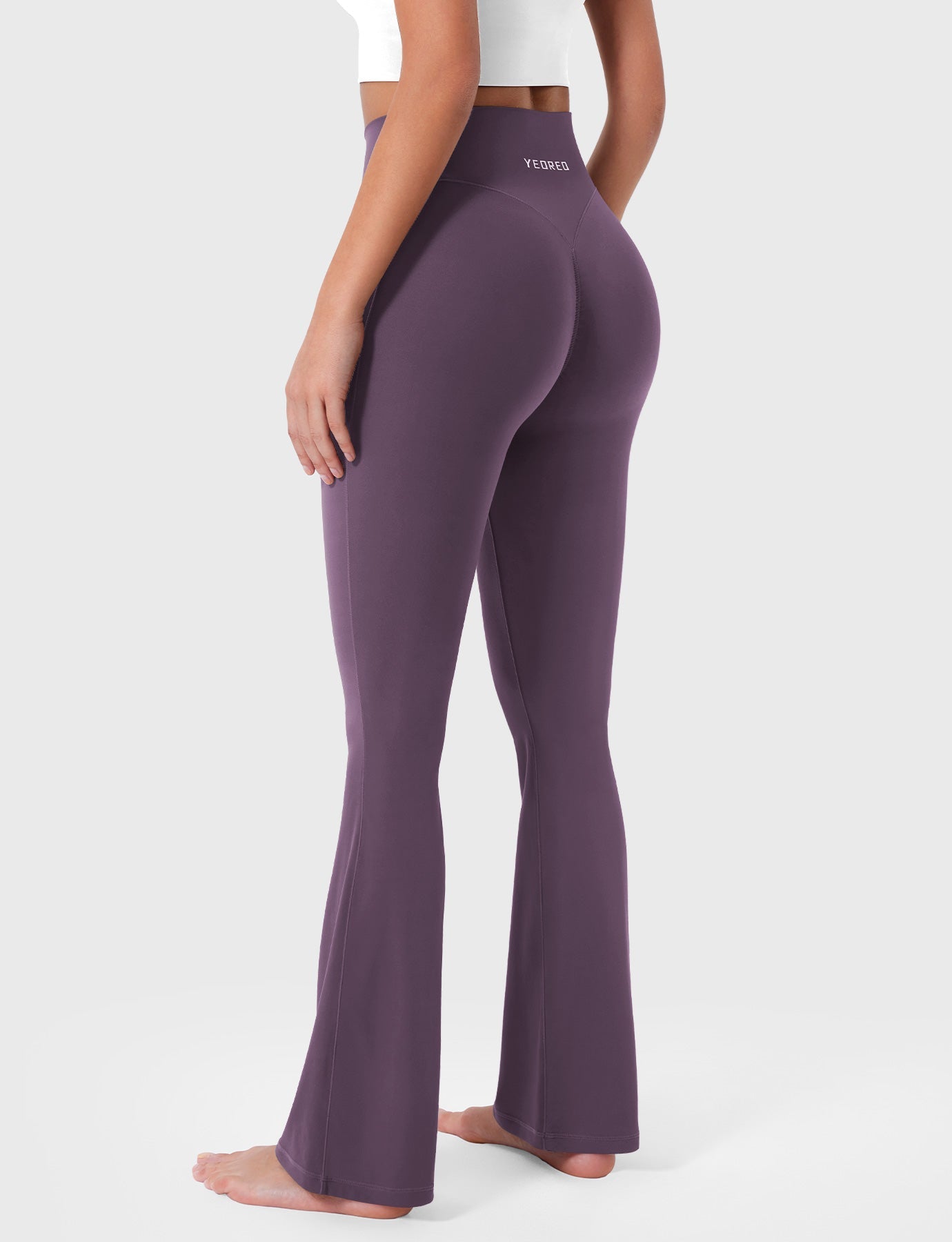 Yeoreo Bessli 30" Mini Flared Leggings