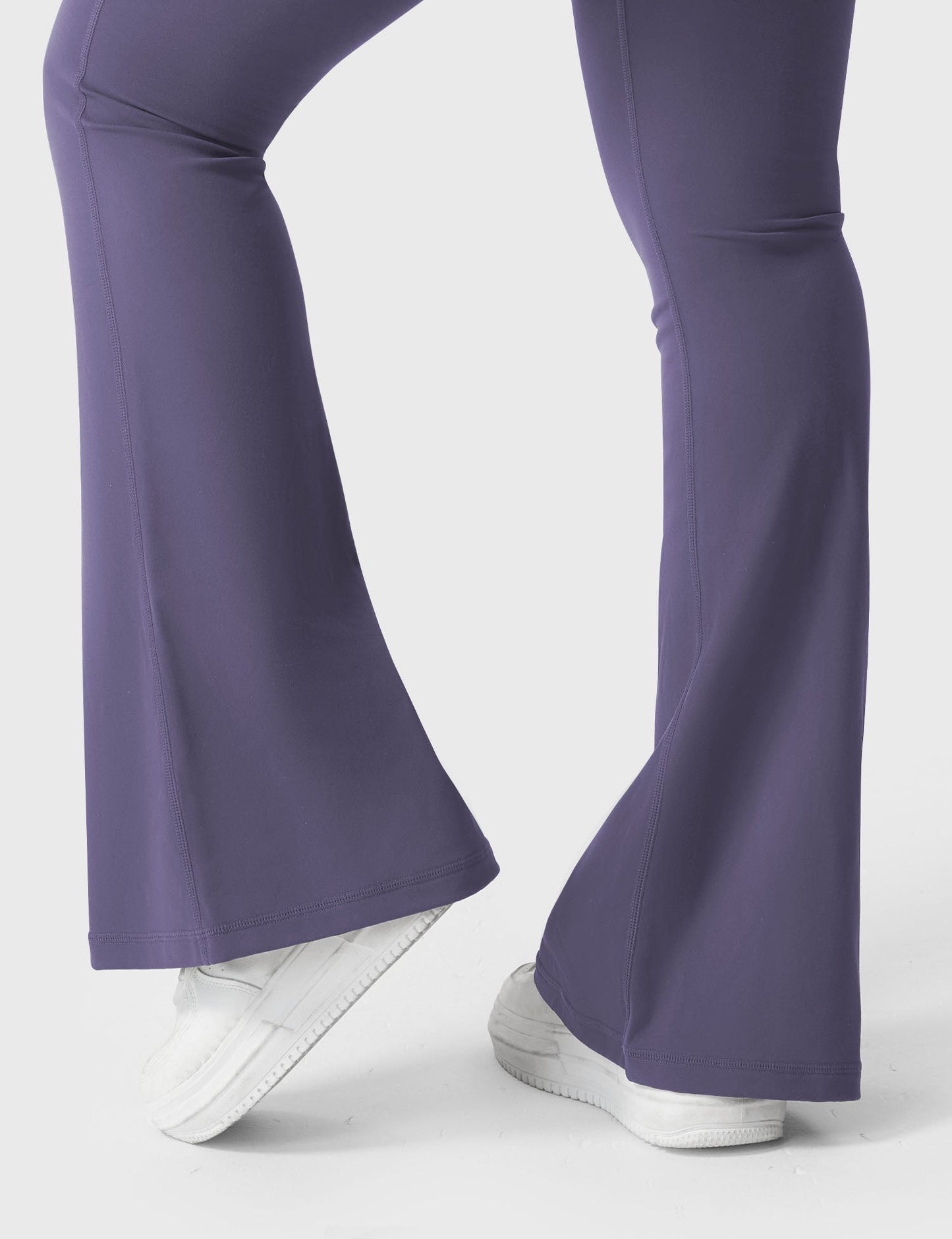 Yeoreo Brittany CoreFlex™ 31,5" Flared Leggings