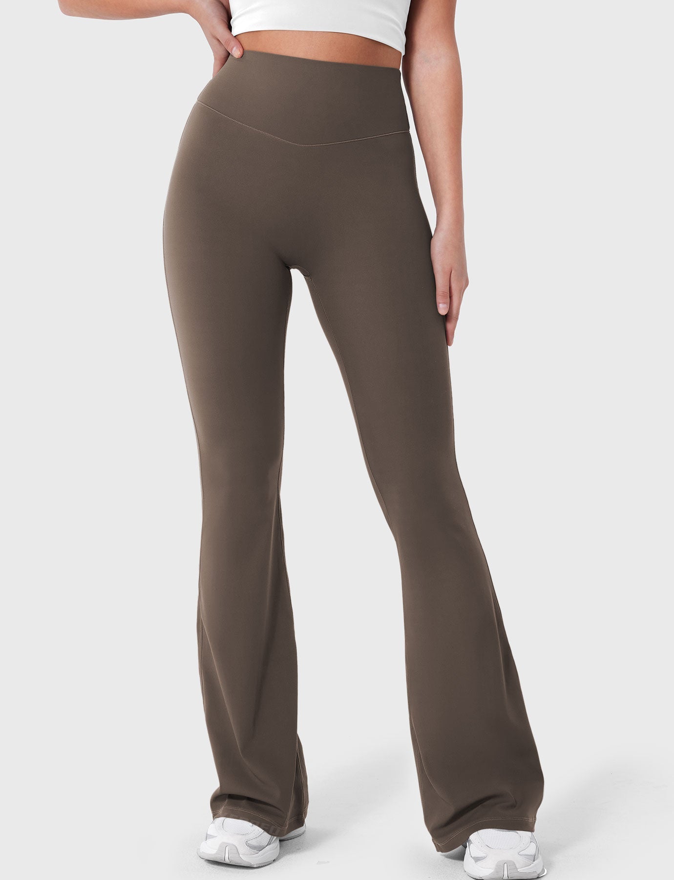 Yeoreo Bessli 30" Mini Flared Leggings